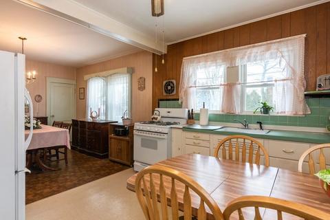 116 Spring St, Stoneham, MA 02180 photo 16