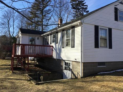 2 Bay Edge Ln, Worcester, MA 01604 photo 2
