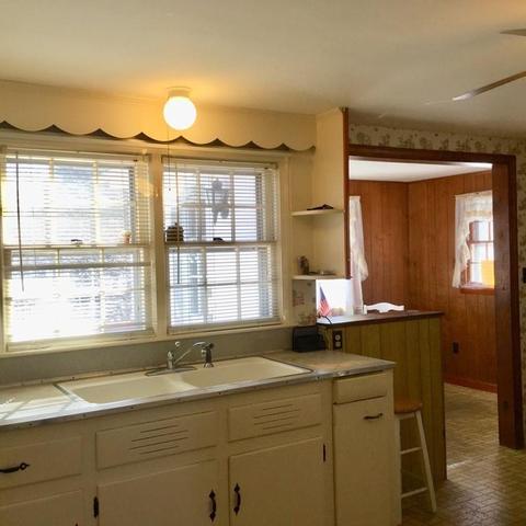 2 Bay Edge Ln, Worcester, MA 01604 photo 8
