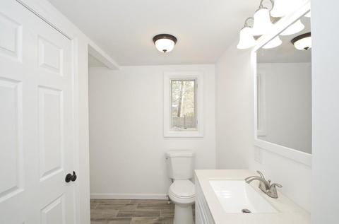 27 Doris Rd, Halifax, MA 02338 photo 10