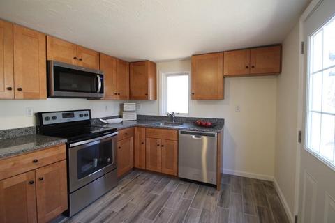 27 Doris Rd, Halifax, MA 02338 photo 6