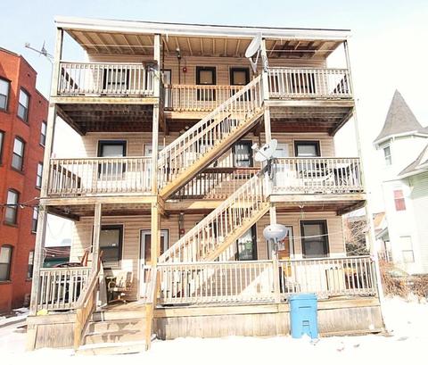 11 Marble St, Springfield, MA 01105 photo 2