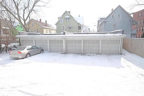 11 Marble St, Springfield, MA 01105 photo 3
