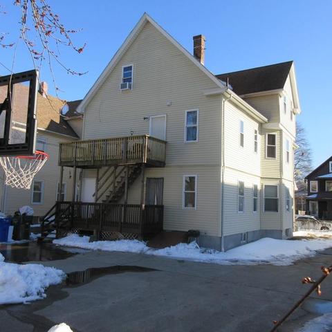 130 Johnson St, Springfield, MA 01108 photo 3