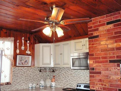 92 Marengo Park, Springfield, MA 01108 photo 8