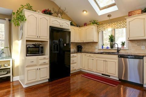 71 Walnut St, Barnstable, MA 02648 photo 5