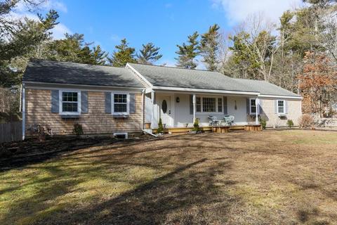 71 Walnut St, Barnstable, MA 02648 photo 1