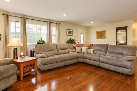 71 Walnut St, Barnstable, MA 02648 photo 11