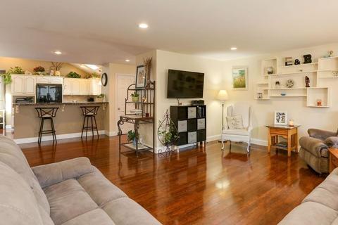 71 Walnut St, Barnstable, MA 02648 photo 10