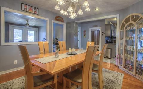 4 Brown St, Peabody, MA 01960 photo 10