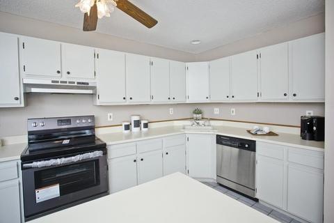 104 Johnson Rd #101, Chicopee, MA 01022 photo 12