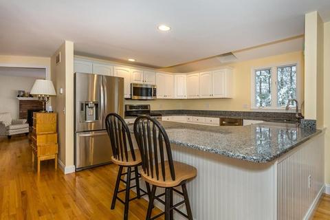 45 Chapelgate Rd, Canton, MA 02021 photo 10