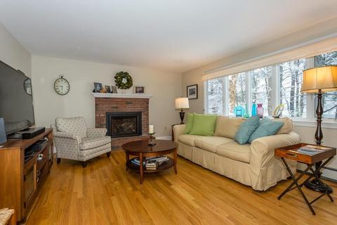 45 Chapelgate Rd, Canton, MA 02021 photo 3