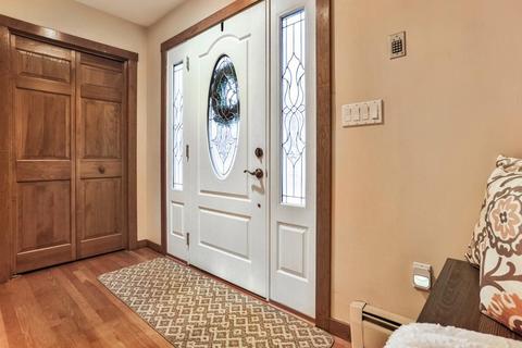 20 A St, Reading, MA 01867 photo 2