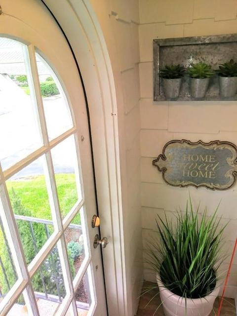 22 Halmstad St, Worcester, MA 01607 photo 2