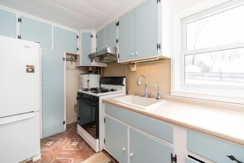 17 Eldridge St, Chicopee, MA 01013 photo 10