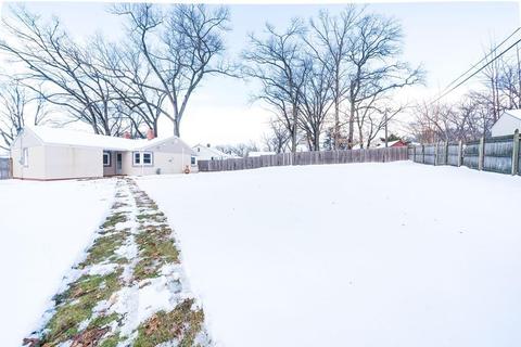17 Eldridge St, Chicopee, MA 01013 photo 23