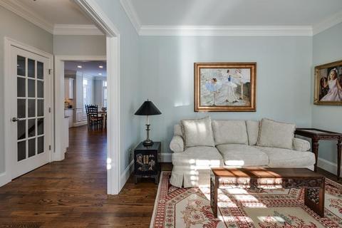 178 Cedar St, Wellesley, MA 02481 photo 5