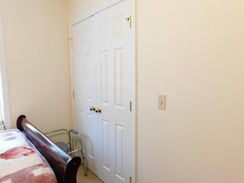 245 Tyler St, Springfield, MA 01109 photo 12