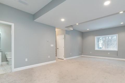 7 Oscar St, Webster, MA 01570 photo 21