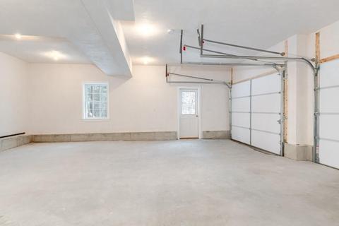 7 Oscar St, Webster, MA 01570 photo 25