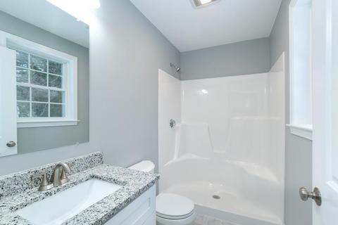 7 Oscar St, Webster, MA 01570 photo 14