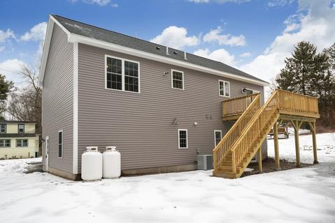7 Oscar St, Webster, MA 01570 photo 27