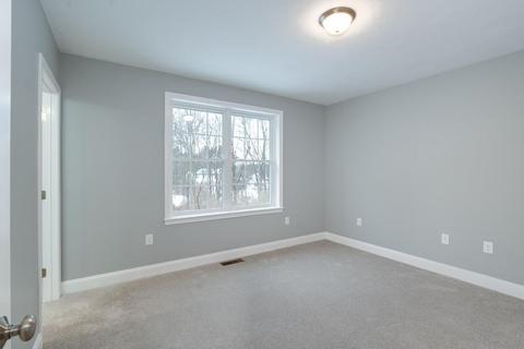 7 Oscar St, Webster, MA 01570 photo 12
