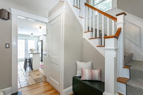 291 Central Ave, Needham, MA 02494 photo 4