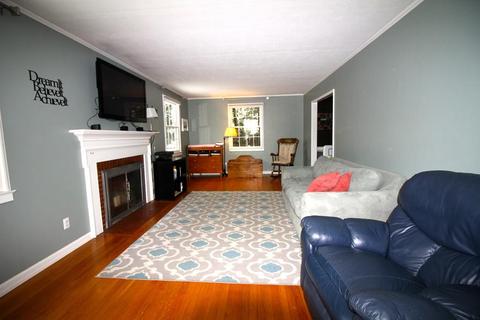 186 Dwight Rd, Springfield, MA 01108 photo 2