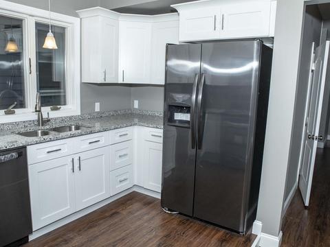 202 County St, Fall River, MA 02723 photo 3