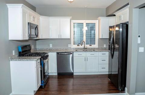 202 County St, Fall River, MA 02723 photo 1
