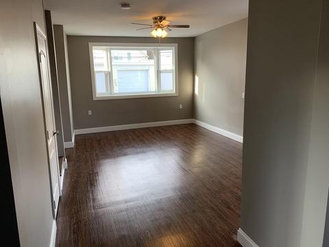 202 County St, Fall River, MA 02723 photo 6