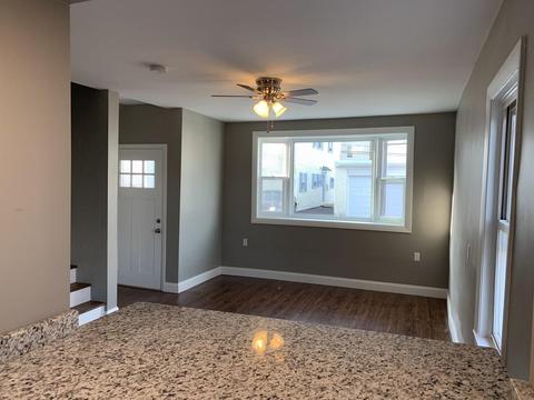 202 County St, Fall River, MA 02723 photo 7