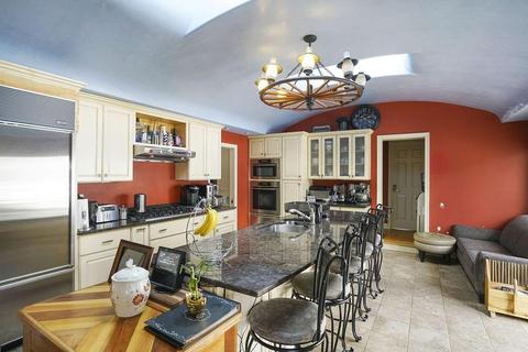 930 Main St, Hingham, MA 02043 photo 6