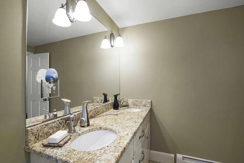 930 Main St, Hingham, MA 02043 photo 18