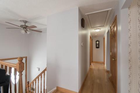 1028 Elsbree St, Fall River, MA 02720 photo 9