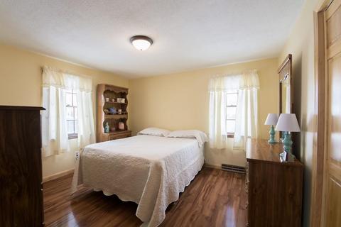 1028 Elsbree St, Fall River, MA 02720 photo 22
