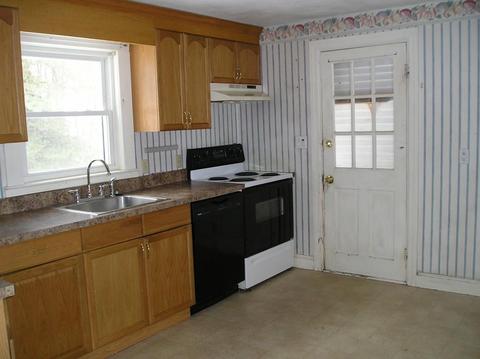 555 Common St, Walpole, MA 02081 photo 2