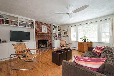 167 Summer St, Maynard, MA 01754 photo 3