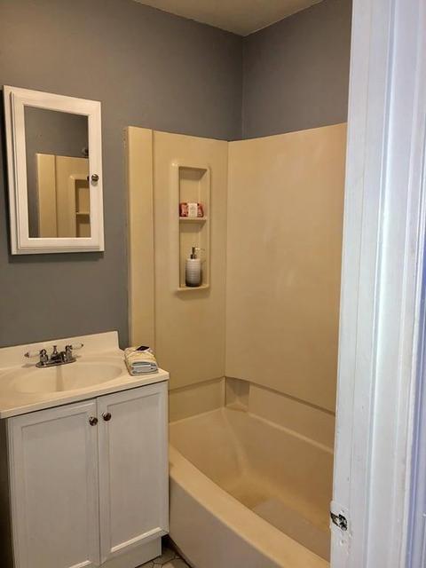 12 Benham St, Springfield, MA 01109 photo 12