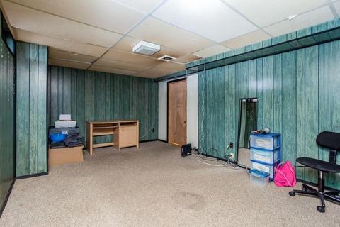 159 Powell Ave, Springfield, MA 01118 photo 22