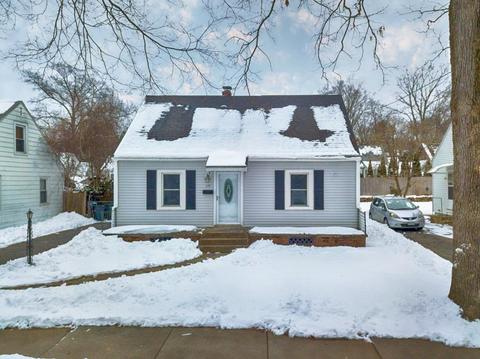 159 Powell Ave, Springfield, MA 01118 photo 1