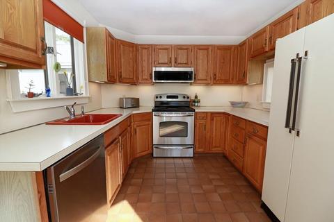 237 Maynard Rd, Framingham, MA 01701 photo 7
