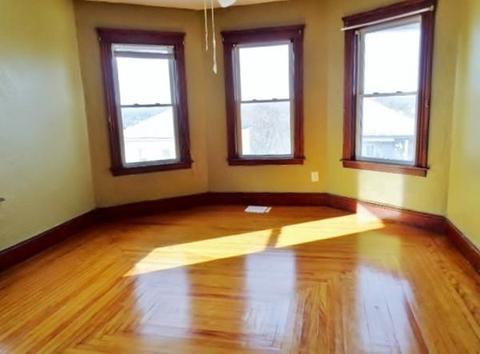 48 Everard St, Worcester, MA 01605 photo 4