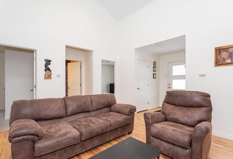 48 Lucerne, Springfield, MA 01119 photo 15