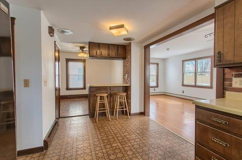 64 A St, Gardner, MA 01440 photo 7