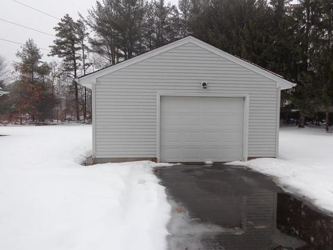 41 Pomeroy St, Easthampton, MA 01027 photo 14