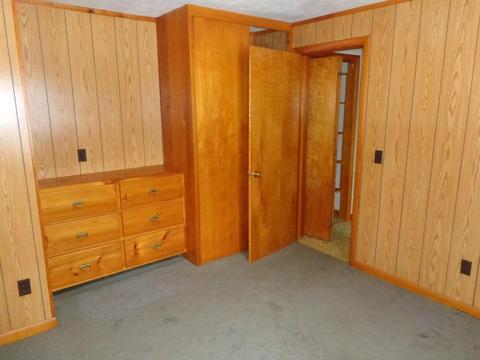 41 Pomeroy St, Easthampton, MA 01027 photo 11