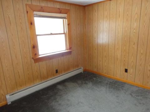 41 Pomeroy St, Easthampton, MA 01027 photo 10